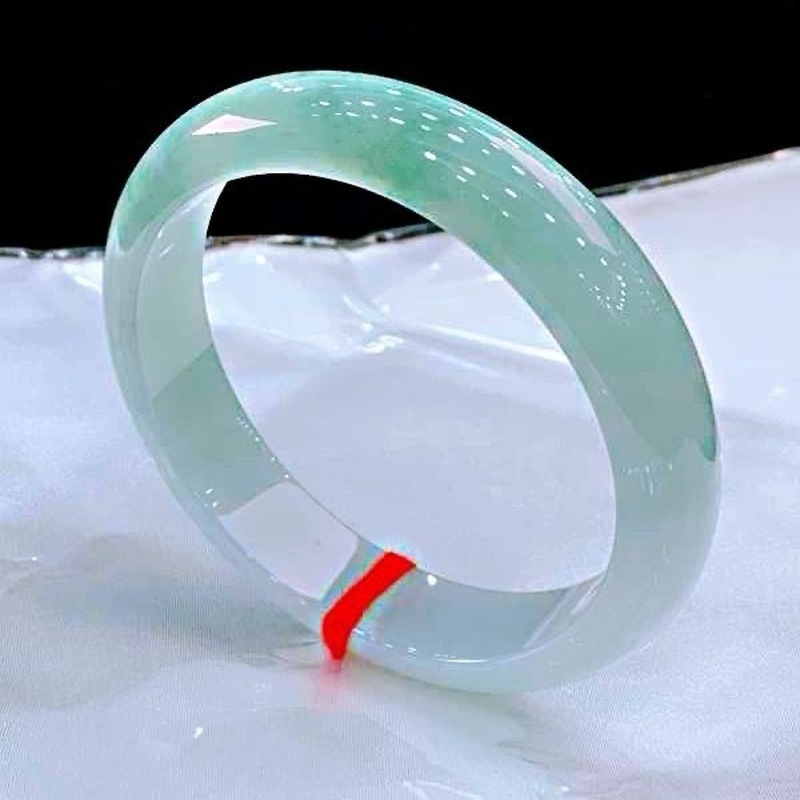 Bracciale in Giadeite Naturale - Lighting & Home Decor Studio recensione e prezzo