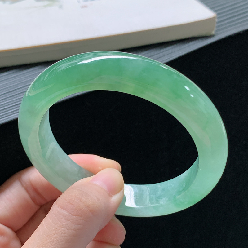 Bracciale in giadeite, giada c - Lighting & Home Decor Studio recensione e prezzo