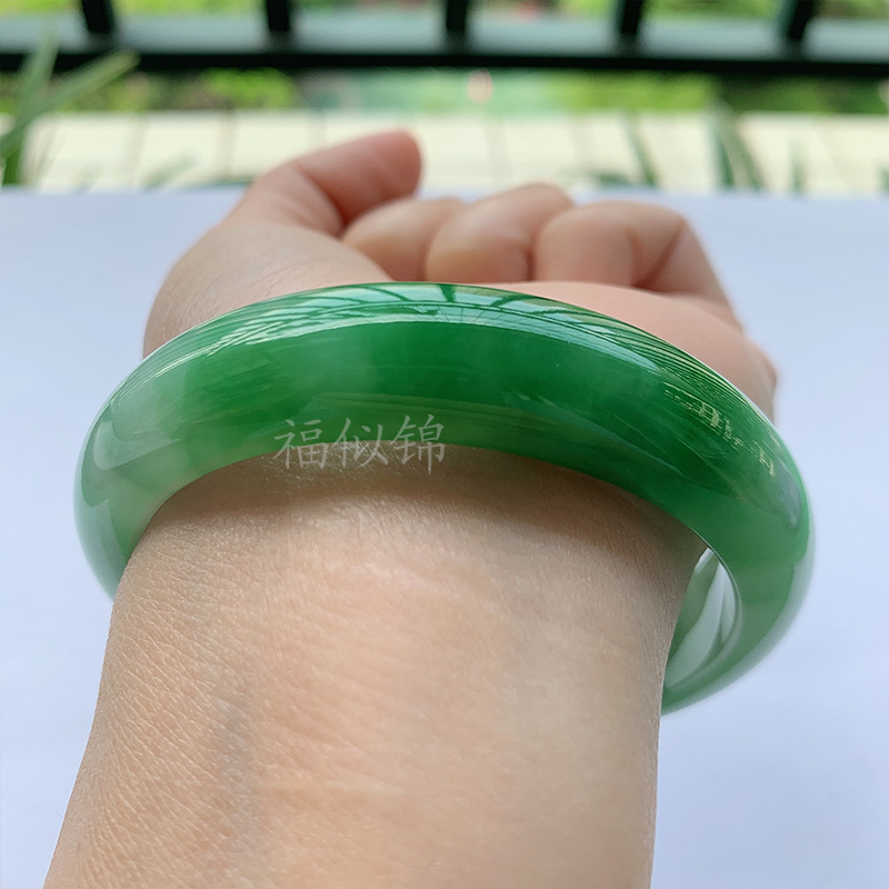 Bracciale in giadeite ghiaccia - Lighting & Home Decor Studio recensione e prezzo