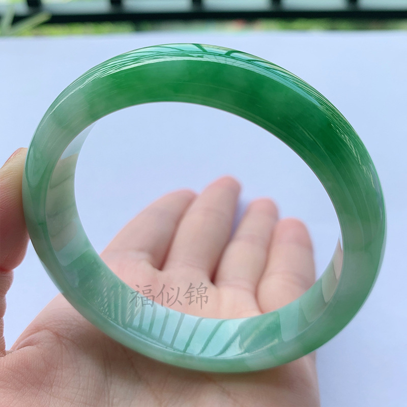 Bracciale in giadeite ghiaccia - Lighting & Home Decor Studio recensione e prezzo