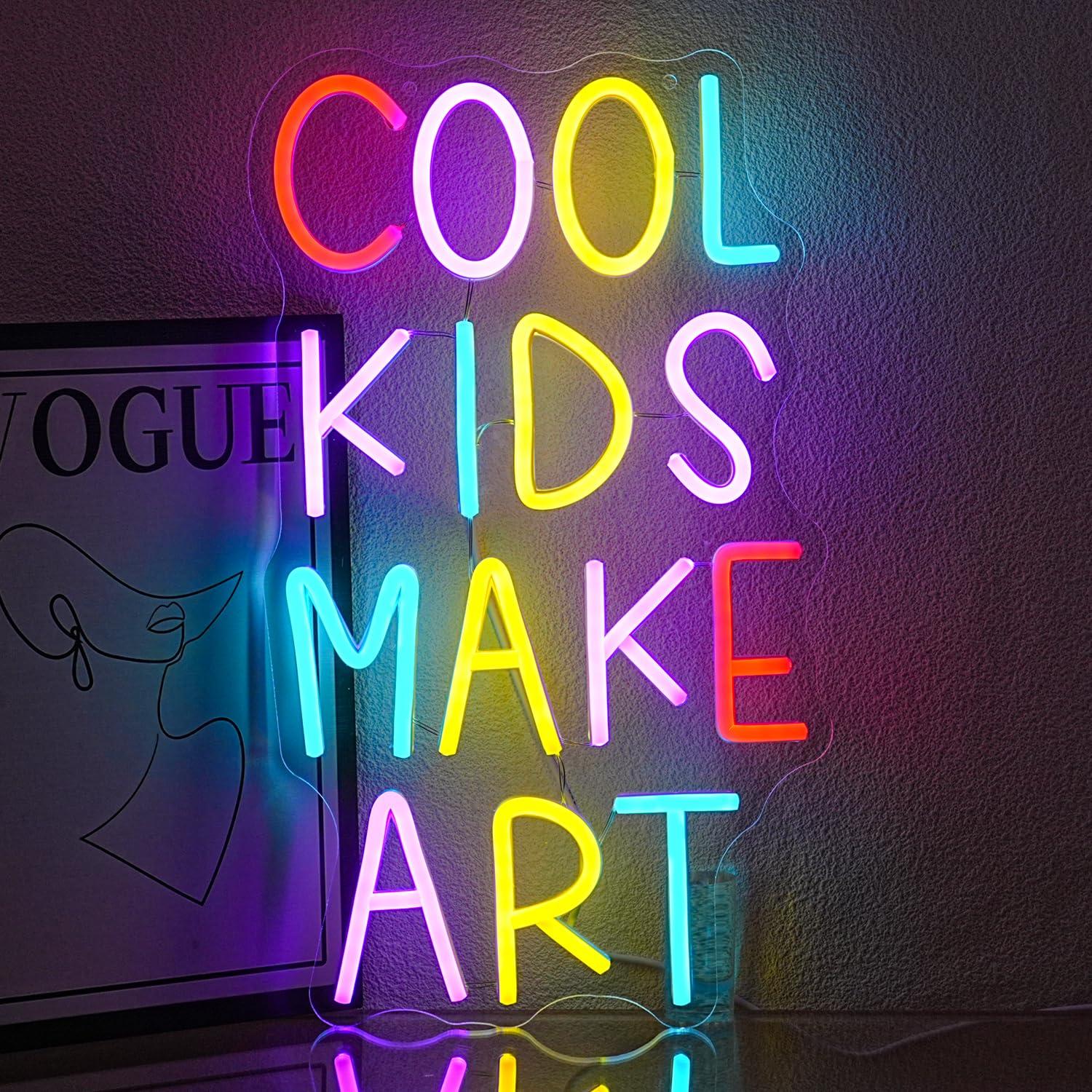 Insegna al Neon 'Cool Kids Mak - Led Lighting Wall Decor recensione e prezzo